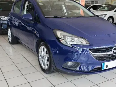 Usado Opel Corsa Expression 90 CV (66 kW) 2016 Azul Utilitario