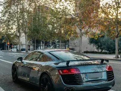 Usado Audi R8 Coupé Advanced Plus 420 CV (308 kW) 2010 Gris / plata Coupe