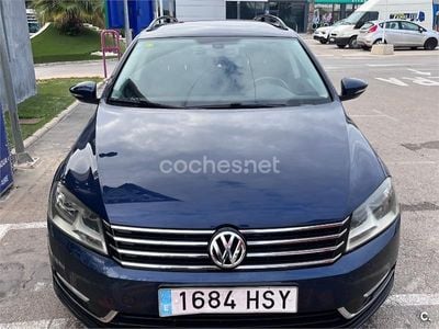 Usado VW Passat Advance 105 CV (77 kW) 2013 Azul Familiar