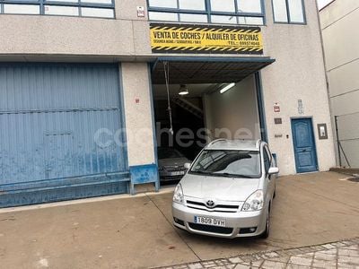 Usado Toyota Corolla Verso Luna 136 CV (100 kW) 2006 Gris / plata Monovolumen