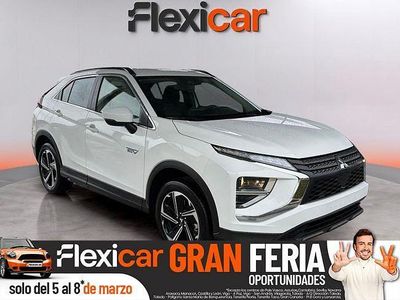 Usado Mitsubishi Eclipse Cross Motion 188 CV (138 kW) 2023 Blanco SUV