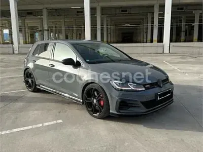 Usado VW Golf VII GTI 290 CV (213 kW) 2019 Gris / plata Berlina