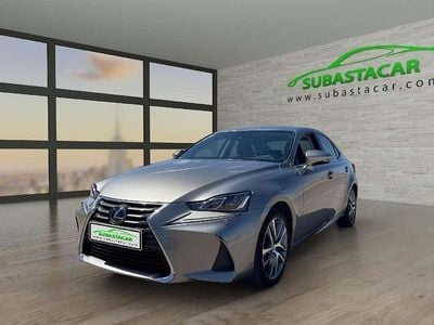 Gris Usado 2020 Lexus IS300h Executive Line Berlina | 15.950 € (Super precio)