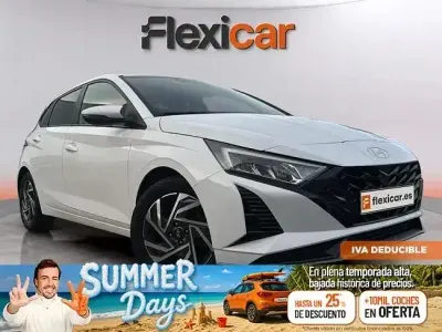 Usado Hyundai i20 100 CV (73 kW) 2024 Blanco Berlina