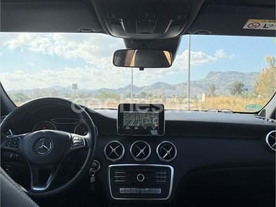 Mercedes A200