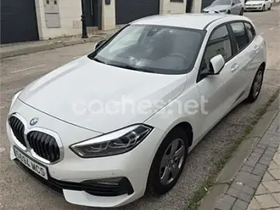 Usado BMW 116 116 CV (85 kW) 2023 Blanco Utilitario