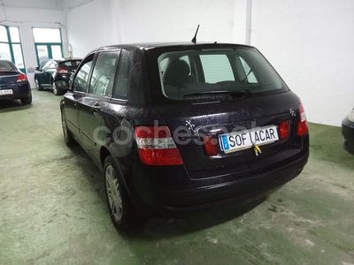 Azul Usado 2003 Fiat Stilo Dynamic Berlina | 2990 € (Un poco caro)