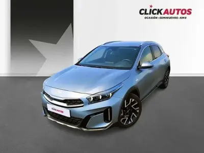 Usado Kia XCeed 101 CV (74 kW) 2024 Plateado SUV