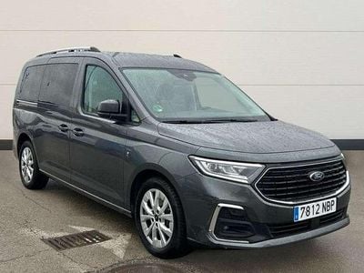 Usado Ford Tourneo Connect Titanium 122 CV (89 kW) 2025 Gris Monovolumen
