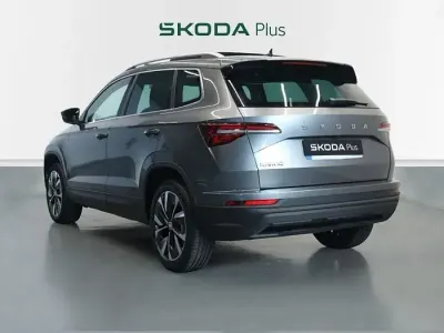 Usado Skoda Karoq Style 150 CV (110 kW) 2022 Gris SUV