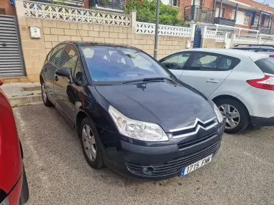 Usado Citroën C4 109 CV (80 kW) 2007 Negro Utilitario