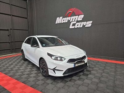 Używany Kia Ceed Style 101 KM (74 kW) 2025 Biały Hatchback