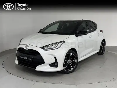 Occasion Toyota Yaris Hybrid Edition 131 PK (96 kW) 2024 Wit Sedan