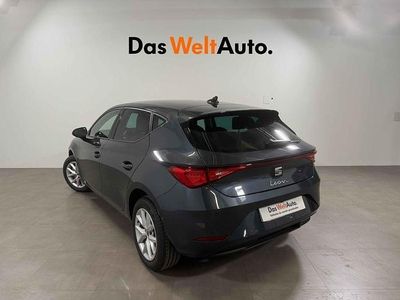 Usado Seat Leon Style 150 CV (110 kW) 2024 Gris