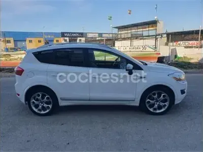 Usado Ford Kuga 140 CV (102 kW) 2011 Blanco SUV