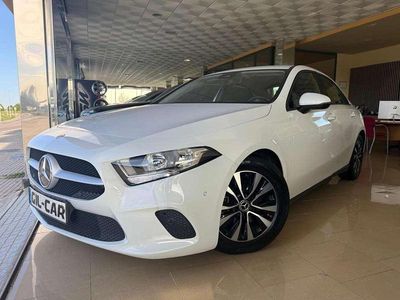 Usado Mercedes A180 116 CV (85 kW) 2021 Blanco Utilitario