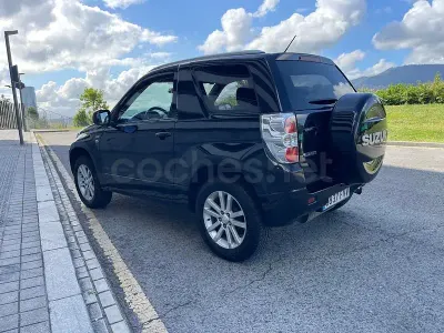 Usado Suzuki Grand Vitara 129 CV (94 kW) 2007 Negro SUV