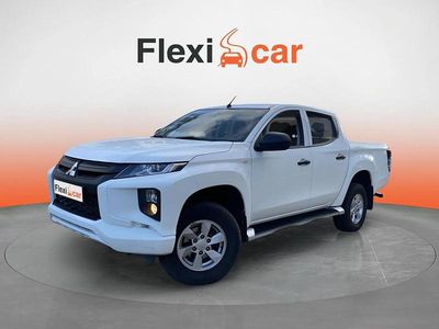 Usado Mitsubishi L200 150 CV (110 kW) 2022 Blanco Pickup/Camioneta