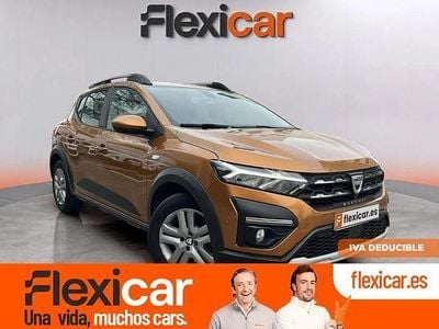 Usado Dacia Sandero Comfort 101 CV (74 kW) 2021 Amarillo Berlina