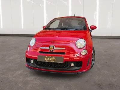 Usado Abarth 500 135 CV (99 kW) 2012 Rojo Berlina