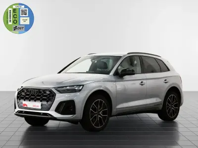 Usado Audi Q5 204 CV (150 kW) 2022 Gris / plata SUV