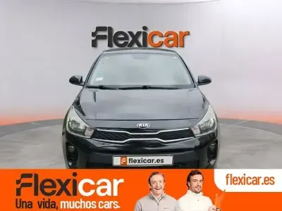 Usado Kia Rio 100 HP (73 kW) 2018 Preto