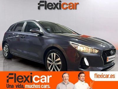 Usado Hyundai i30 GO! 140 CV (102 kW) 2018 Gris Berlina