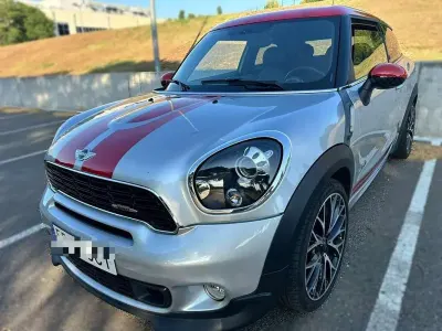 Usado Mini John Cooper Works 218 CV (160 kW) 2015 Gris Utilitario