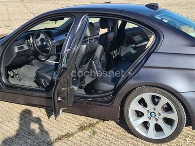 Gris / plata Usado 2005 BMW 320 Sport Line Berlina | 7500 € (Precio justo)