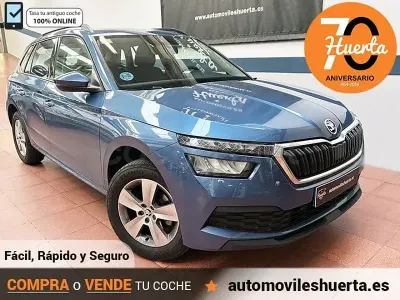Usado Skoda Kamiq Active 95 CV (69 kW) 2022 Azul SUV