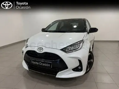 Occasion Toyota Yaris Hybrid Edition 130 PK (95 kW) 2024 Wit Sedan