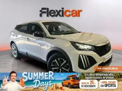 Usado Peugeot 2008 Active 100 CV (73 kW) 2023 Blanco SUV