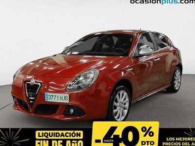 Rojo Usado 2012 Alfa Romeo Giulietta Distinctive Utilitario | 4000 €