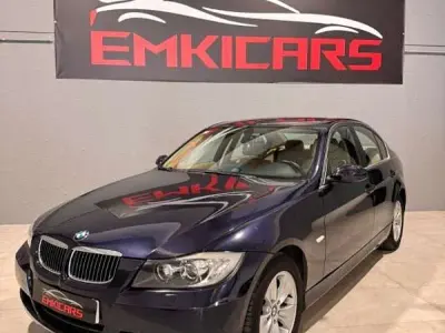 Usado BMW 325 218 CV (160 kW) 2006 Azul Berlina