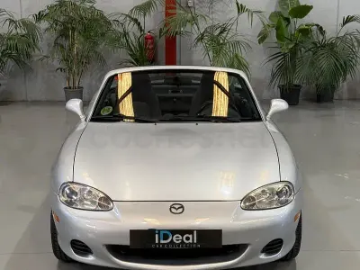 Usado Mazda MX5 Active 110 CV (80 kW) 2004 Gris / plata Descapotable