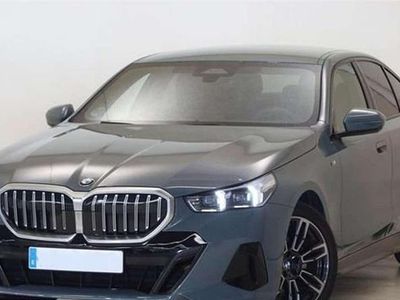 Gris Usado 2025 BMW 520 M Sport Berlina | 52.900 €