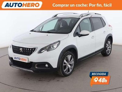 Usado Peugeot 2008 Allure 131 CV (96 kW) 2017 Blanco SUV
