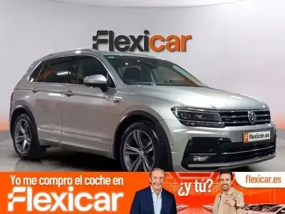 Usado VW Tiguan Sportline 150 CV (110 kW) 2018 Gris SUV