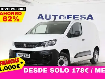 Usado Peugeot Partner 101 CV (74 kW) 2021 Blanco Monovolumen