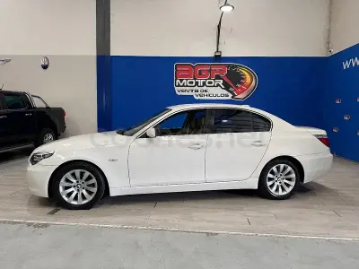 Usado BMW 525 197 CV (144 kW) 2008 Blanco Berlina