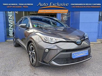 Usado Toyota C-HR Advance 122 CV (89 kW) 2022 Gris / plata SUV