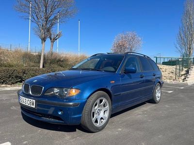 Verde Usado 2002 BMW 330 Berlina | 3699 €