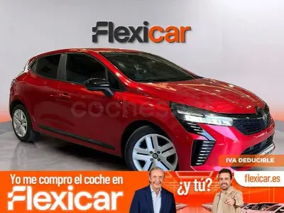 Usado Renault Clio V Evolution 100 CV (73 kW) 2024 Rojo Berlina