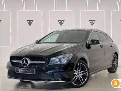 Usado Mercedes CLA200 Shooting Brake 136 CV (100 kW) 2018 Negro Familiar