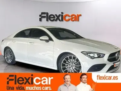 Usado Mercedes CLA200 163 CV (119 kW) 2019 Blanco Berlina