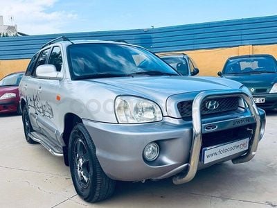 Usado Hyundai Santa Fe GLS 112 CV (82 kW) 2004 Gris / plata SUV