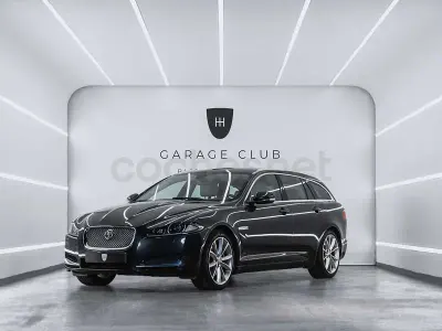 Usado Jaguar XF Sportbrake Luxury 240 HP (176 kW) 2013 Preto Carrinha
