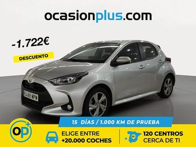Gris Usado 2024 Toyota Yaris Hybrid Active Berlina | 18.950 € (Precio justo)