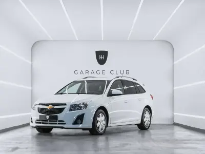 Usado Chevrolet Cruze LT 131 CV (96 kW) 2013 Blanco Familiar