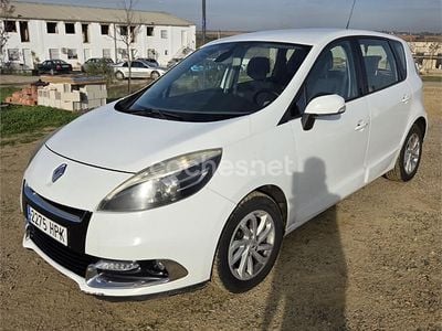 Blanco Usado 2013 Renault Scénic III Dynamique Monovolumen | 4900 € (Buen precio)